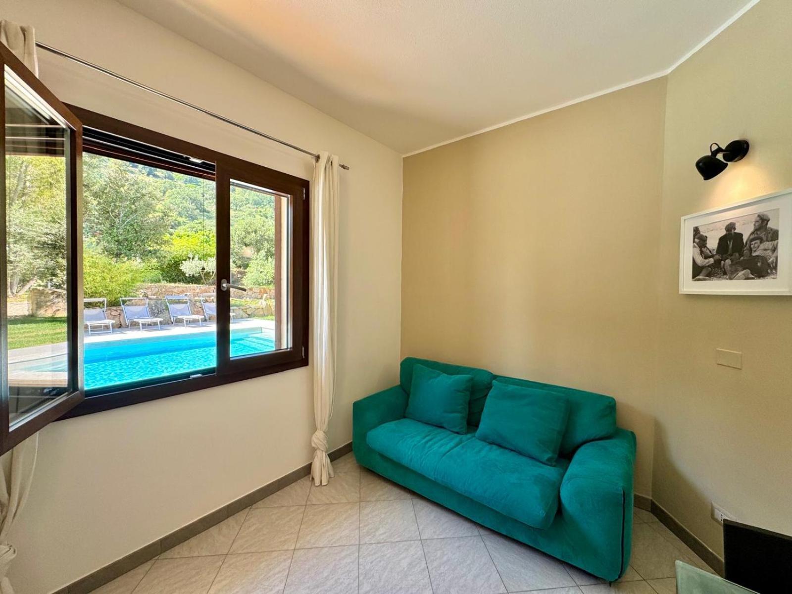 Villa With Pool 카데두 외부 사진